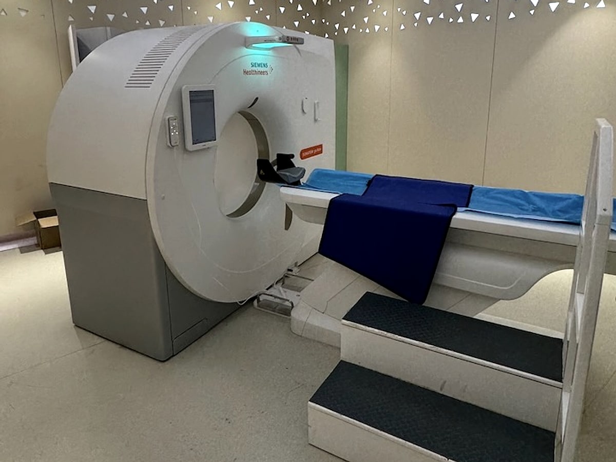 Real CT scanner room used for scheduled screening